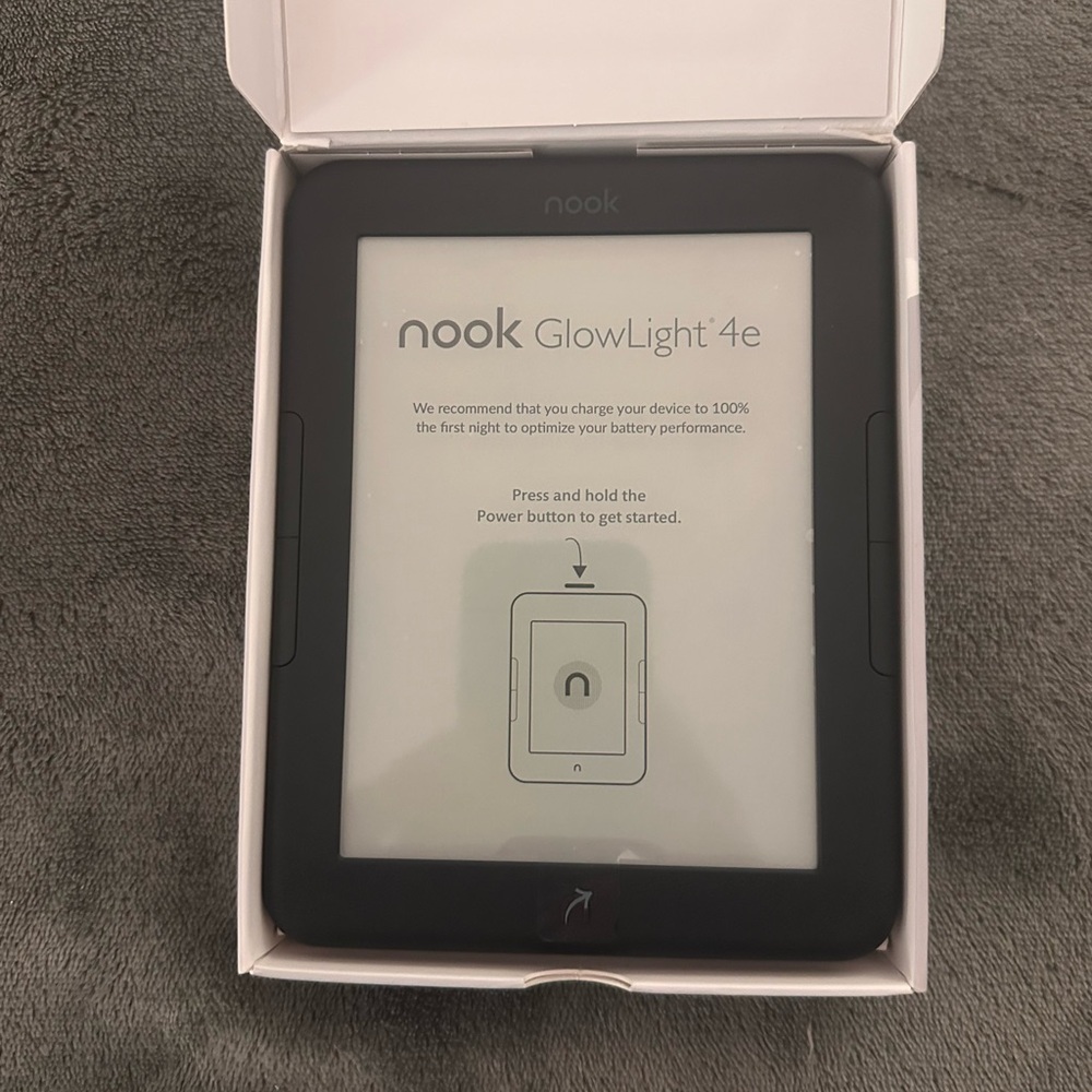 Nook Black eBook Reader with Advanced Display Technology